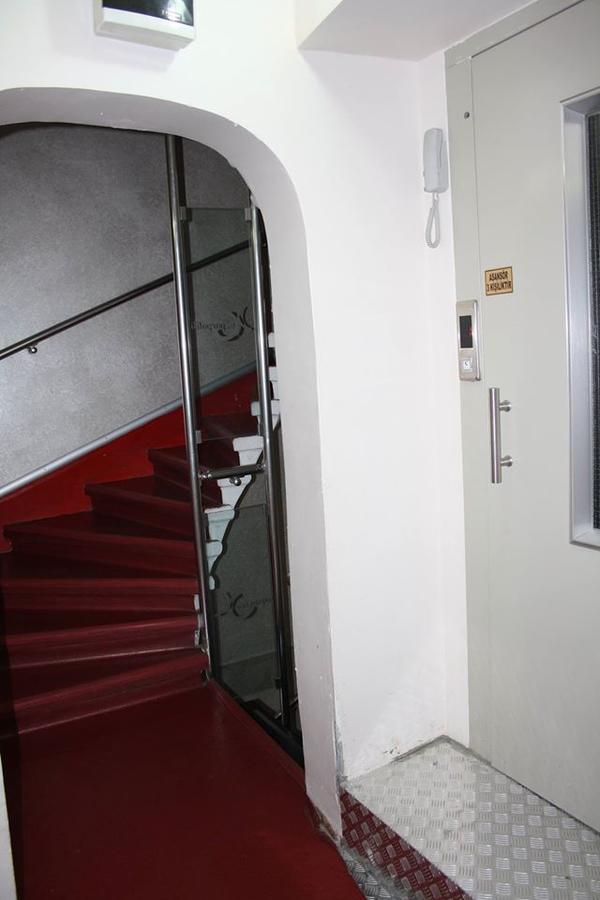 Hotel Parpali Istanbul Eksteriør billede